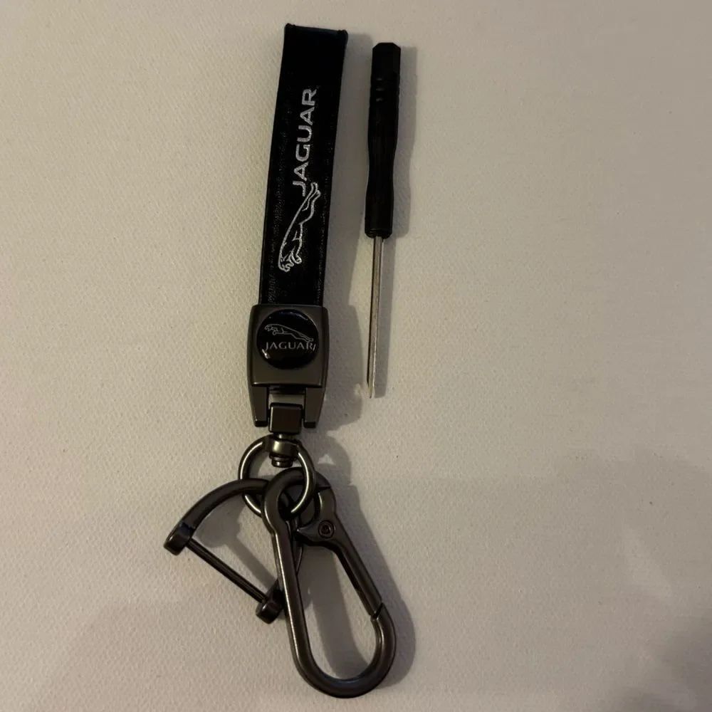 Jaguar Key Fob Keychain in Black Leather with Logo NWT